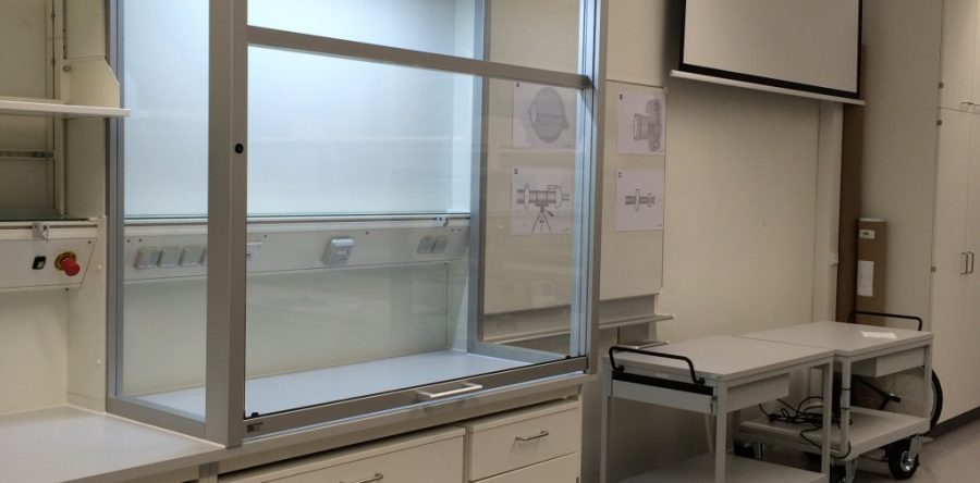 Auftischeinhausung Frontschieber, mit Anschluss an Wesemann Medienzelle