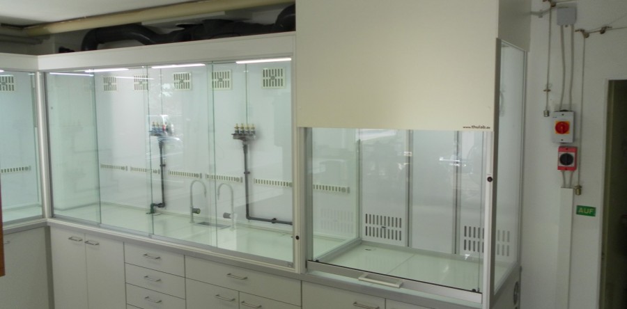 Wandarbeitstisch für Aufschlüsse